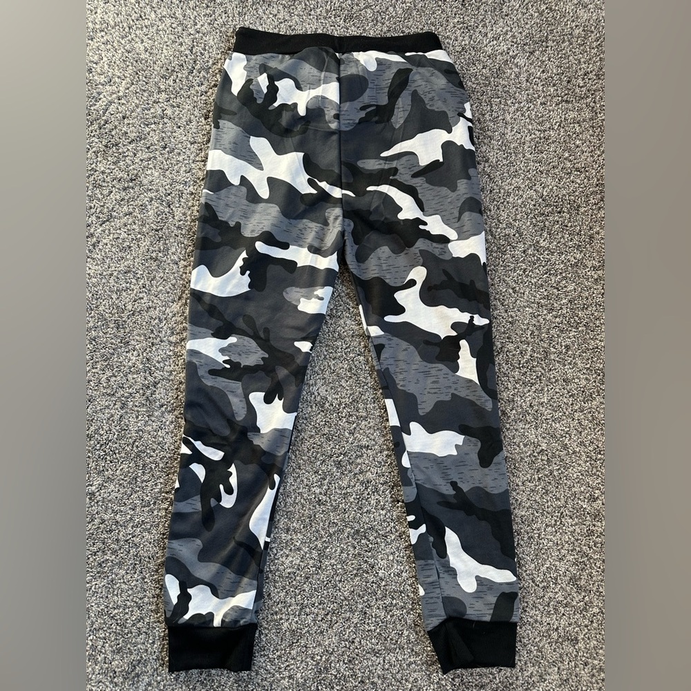 Camo print pants - Picture 4 of 4